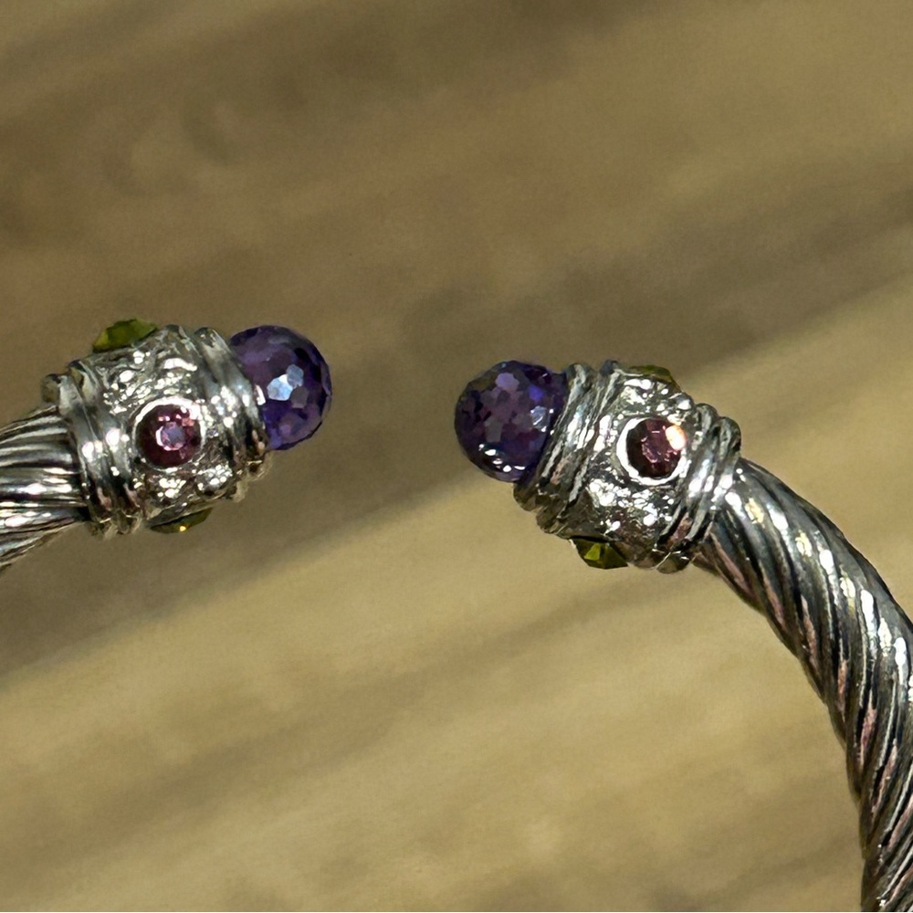 statement bracelet! - Picture 5 of 5